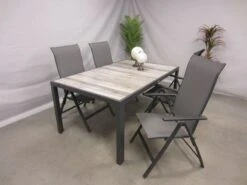 Te Velde Tuinmeubelen Tuinset Vigo Tuinstoel Met Hartman Tanger 168 Tuintafel -Optimaal Tuinmeubelen Winkel 11 2 te velde tuinmeubelen tuinset vigo tuinstoel met hartman tanger 168 tuintafel stoel vigotanger168